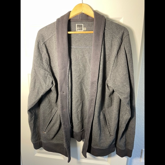 Howe Cardigan - Picture 1 of 2